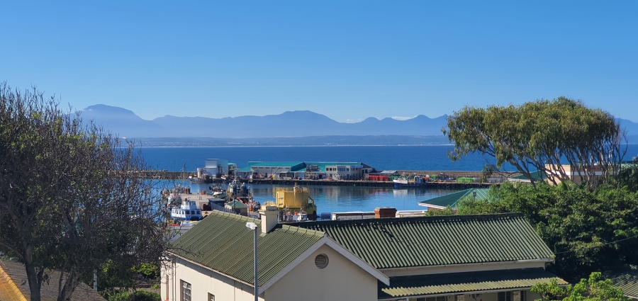 2 Bedroom Property for Sale in Mossel Bay Central Western Cape